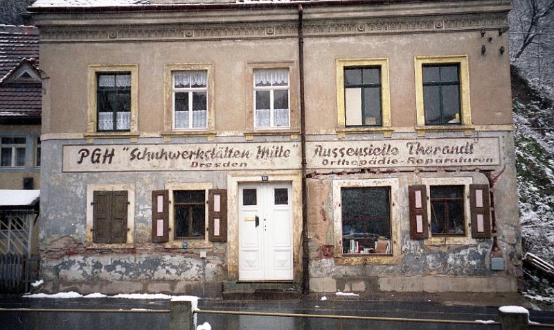 Tharandt, Schillerstr. 19, 17.11.1998.jpg